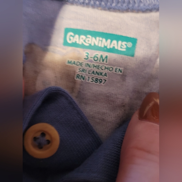 EUC Carters Infant Long Sleeve Bodysuit Set Stripes and Bear Print 3 To 6 Months - Picture 8 of 8